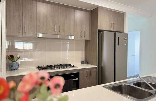 Greenbank House | Absolute Familial Paradise - Greenbank