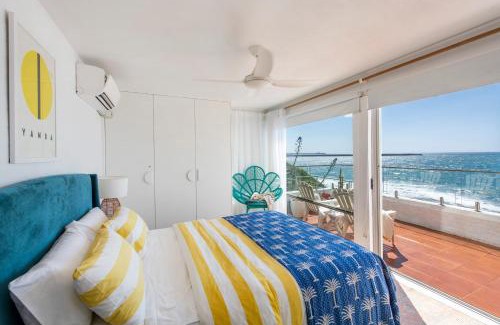 Yamba Apartment | Absolute Oceanfront Yamba - oceanstays