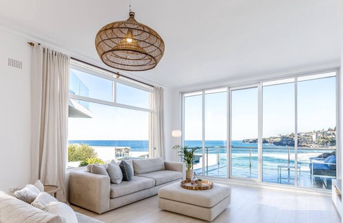 Tamarama Apartment | Absolute Tamarama Beachfront on Bondi Coastal Walk
