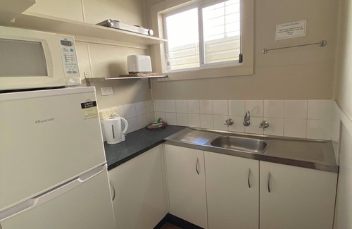 Shoalhaven Heads Cabin | Absolute Waterfront - Lorsens On The River - 3 x 2 bedroom cabins