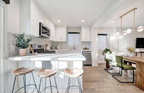 Fullerton House | Absolutely Spectacular Newly Remodeled 5mi Disney