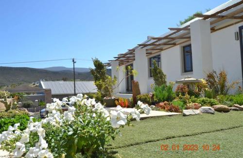 Montagu Apartment | Abundant Grace
