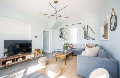 Atlantic City Apartment | AC Beach House 8BR 4BA 4000 SqFt Big Groups