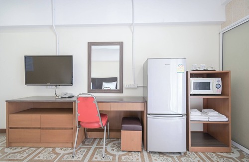 Ramkhamhaeng Hotel | AC Habitat Bangkok