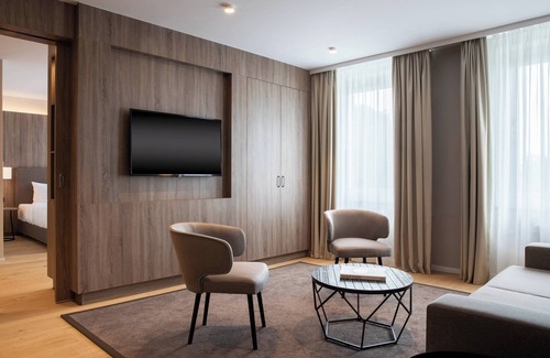 Gesundbrunnen Hotel | AC Hotel by Marriott Berlin Humboldthain Park