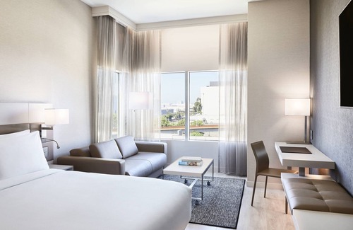 El Segundo Hotel | AC Hotel by Marriott Los Angeles South Bay
