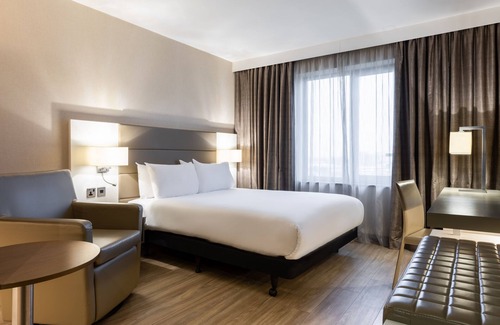 Salford Hotel | AC Hotel by Marriott, Manchester Salford Quays