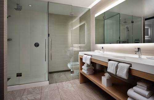 Downtown Phoenix Hotel | AC Hotel by Marriott Phoenix Downtown