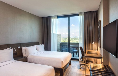 Jurica Hotel | AC Hotel by Marriott Queretaro Antea