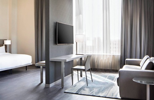 Downtown Hotel | AC Hotel by Marriott Grand Rapids Downtown