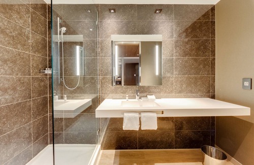 Wetherington Hotel | AC Hotel by Marriott Cincinnati at Liberty Center