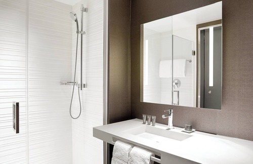 Airport Area Hotel | AC Hotel Irvine