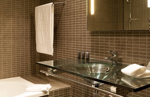 Campanha Hotel | AC Hotel Porto by Marriott