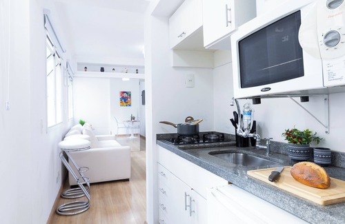 Vila Olimpia Apartment | AC, vaga, academia Vila Olímpia | Brazilian Corner