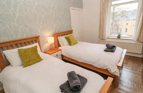 Wolsingham House | Acacia House