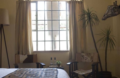 Langata Hotel | Acacia Tree Lodge