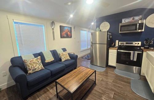 Bass Harbor House | Acadia Escape & Blue Lobster@Acadia NP, Sleeps 19 people, A/c, Seafood, firepit