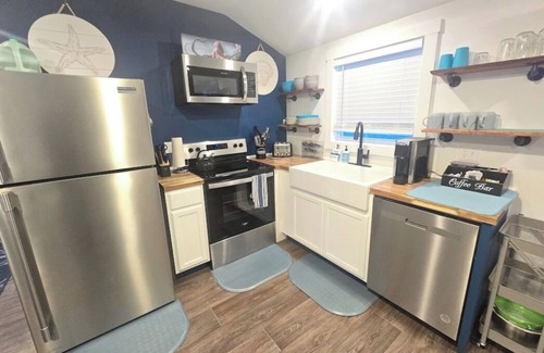 Bass Harbor House | Acadia Escape & Blue Lobster@Acadia NP, Sleeps 19 people, A/c, Seafood, firepit