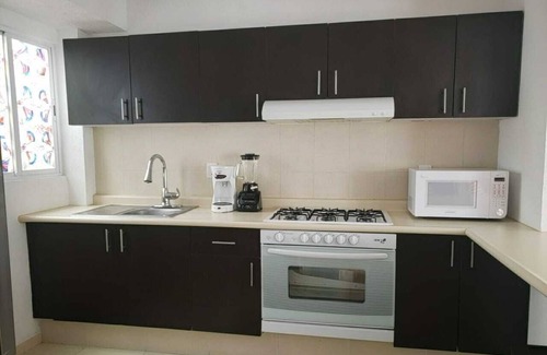 La Poza House | ACAPULCO DIAMANTE EXCELENTE CASA INCLUYE SERVICIOS