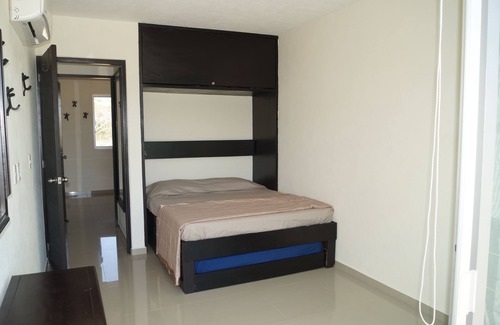 La Poza Apartment | Acapulco Diamond Zone Residential with Jacuzzi in private Roof Garden