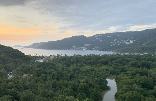 Puerto Marques Condo | Acapulco Safe Haven Heaven
