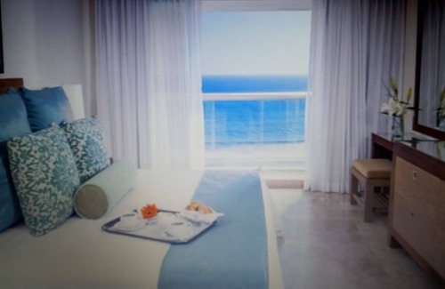 Playa Diamante Resort | Acapulco Vidanta Mayan Palace Two Bedroom Suite Sleeps 8, 2 Bedrooms 2 Bathrooms