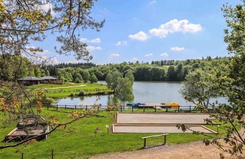 Meyrignac-l'Eglise Ski Chalet | Accès direct au lac | Chalet mitoyen + Terrasse