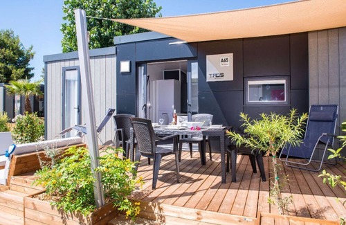 Les Cabanes de Fleury House | Accès direct plage | Camping 4* + Parc aquatique
