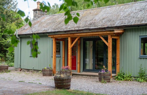Beauly Other | Accommodation ∙ 2 bedrooms ∙ 4 guests