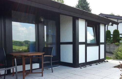 Feriendorf Hennesee House | Accommodation Ferienhaus am Hennesee Hiking with dog, fishing on Hennesee lake view