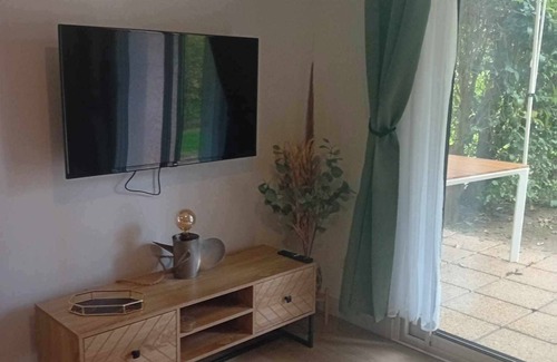 Poggio-Mezzana Apartment | Accommodation in residence with swimming pool, beach 30m away