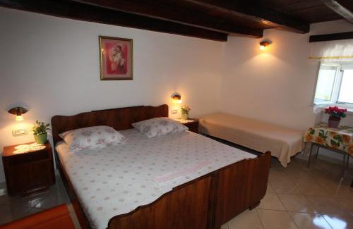 Sveti Jakov House | Accommodation Lily