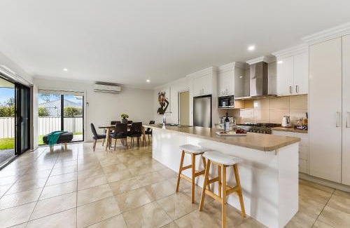 Mount Gambier Apartment | Accommodation on Lansell, Mount Gambier