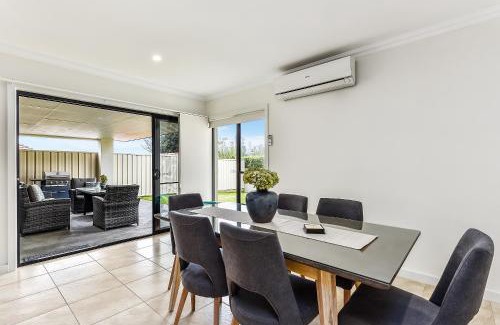 Mount Gambier Apartment | Accommodation on Lansell, Mount Gambier