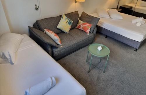 Darlinghurst Apartment | Accommodation Sydney - Hyde Park Plaza 38 College St Sydney