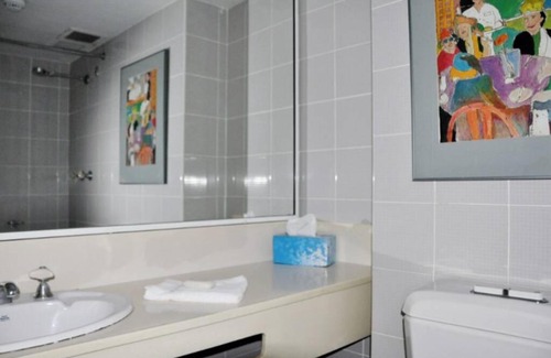 Darlinghurst Apartment | Accommodation Sydney Hyde Park Plaza Park View 2 Bedroom Pet Friendly Apartment