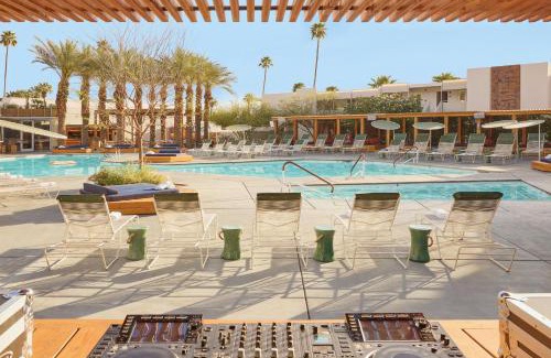 Palm Springs Hotel | Ace Hotel and Swim Club Palm Springs