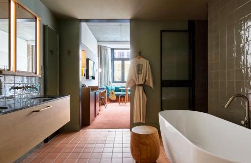 Sydney Central Business District Hotel | Ace Hotel Sydney