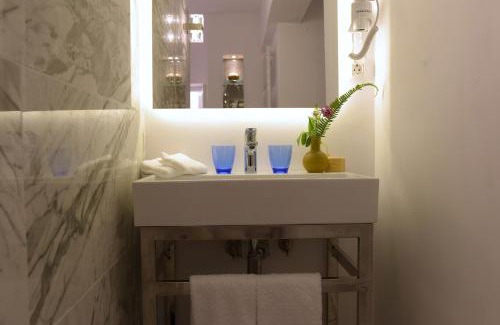Old Town Apartment | Achillion Liston Suites