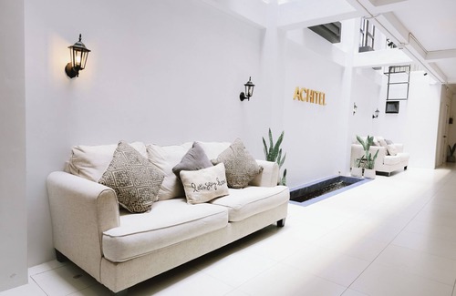 Tarlac Cabin | Achitel