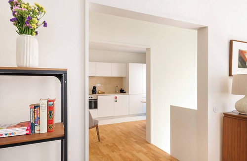 Uniao de Freguesias do Centro Apartment | Acm014 Spacious 2BR Duplex in the Ground Floor