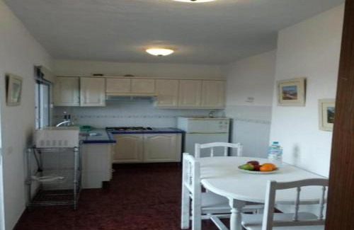 Puerto de la Estaca Apartment | Acogedor Apartamento con Terraza y Vistas Panorámicas al Mar Puerto Estaca