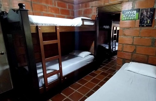 Retiro Ski Chalet | Acogedora casa de campo en el oriente de Antioquia