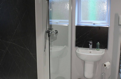 Harrogate Bed & Breakfast | Acomb Lodge