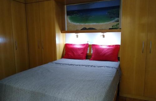 Varzea Apartment | Aconchegante ao lado do shopping com garagem e Wifi