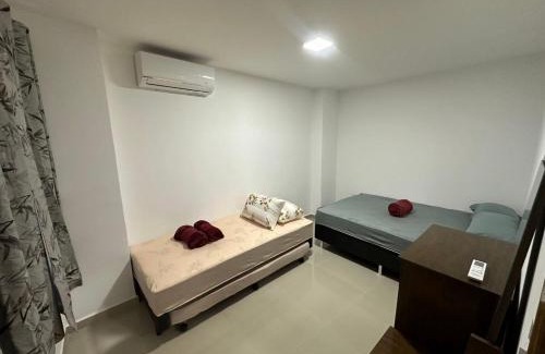 Recreio dos Bandeirantes Apartment | Aconchegante apt de 2 dormitorios