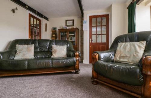 Ogden House | Acorn Cottage