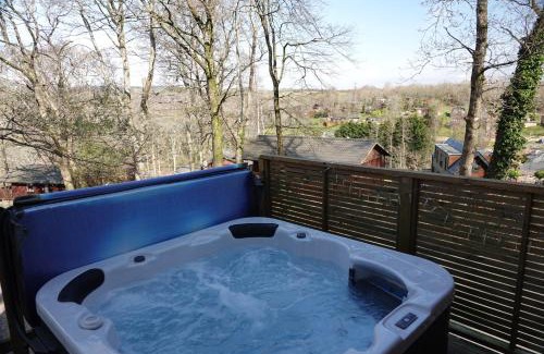 Liverton House | Acorn Lodge