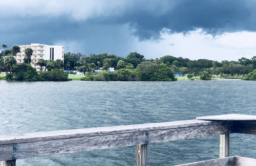 Safety Harbor Apartment | Acorn Terrace at the Harbor Inn on Main, Safety Harbor, FL