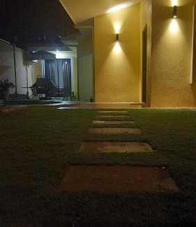 Jaco House | Acosta Leona Beach House en Punta Leona